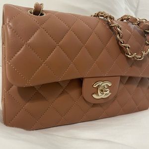 Chanel Caramel 22S Small Classic Flap